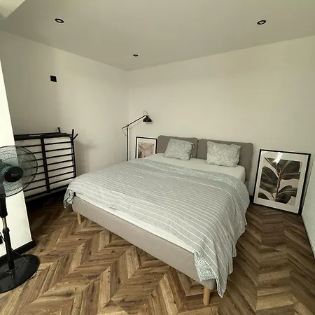 アパート Premium At The Gates Of